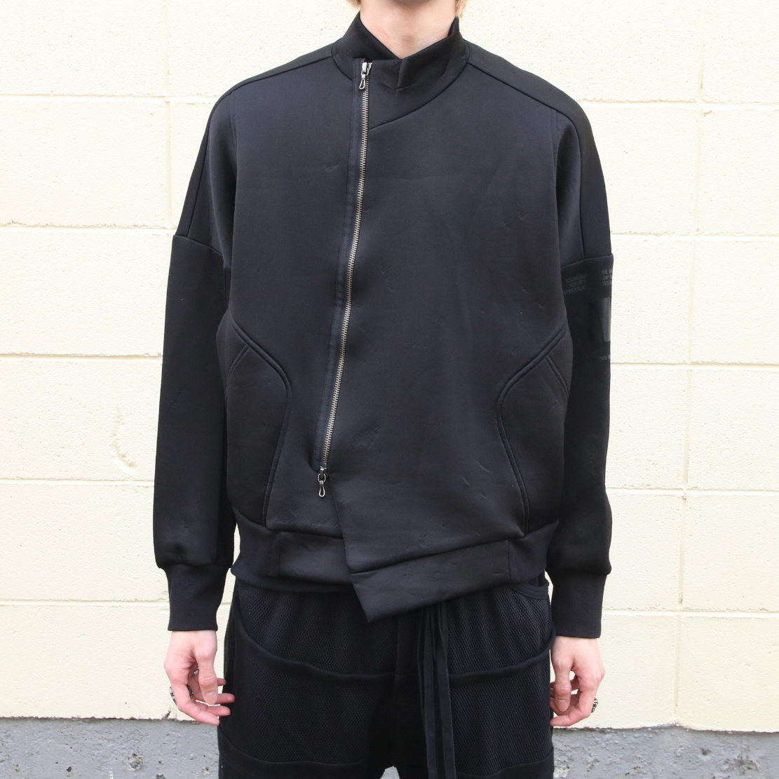 Yahoo!オークション - 17SS新品 定価39600円 NILoS ニルズ Yahoo!オークション - 17SS新品 定価39600円 NILoS ニルズ