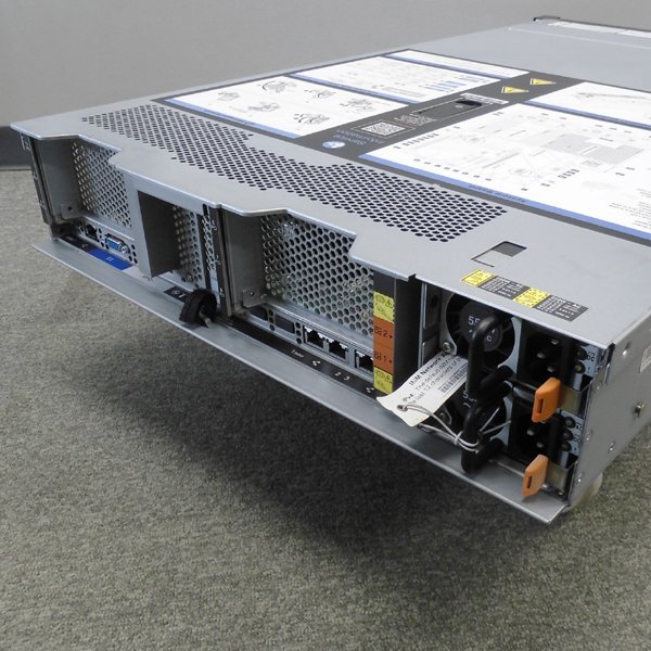 家財便発送 lenovo Xeon E5-2603 v4 1.7G/16G/4T×6/OS無 System 家財便発送 lenovo Xeon E5-2603 v4 1.7G/16G/4T×6/OS無 System