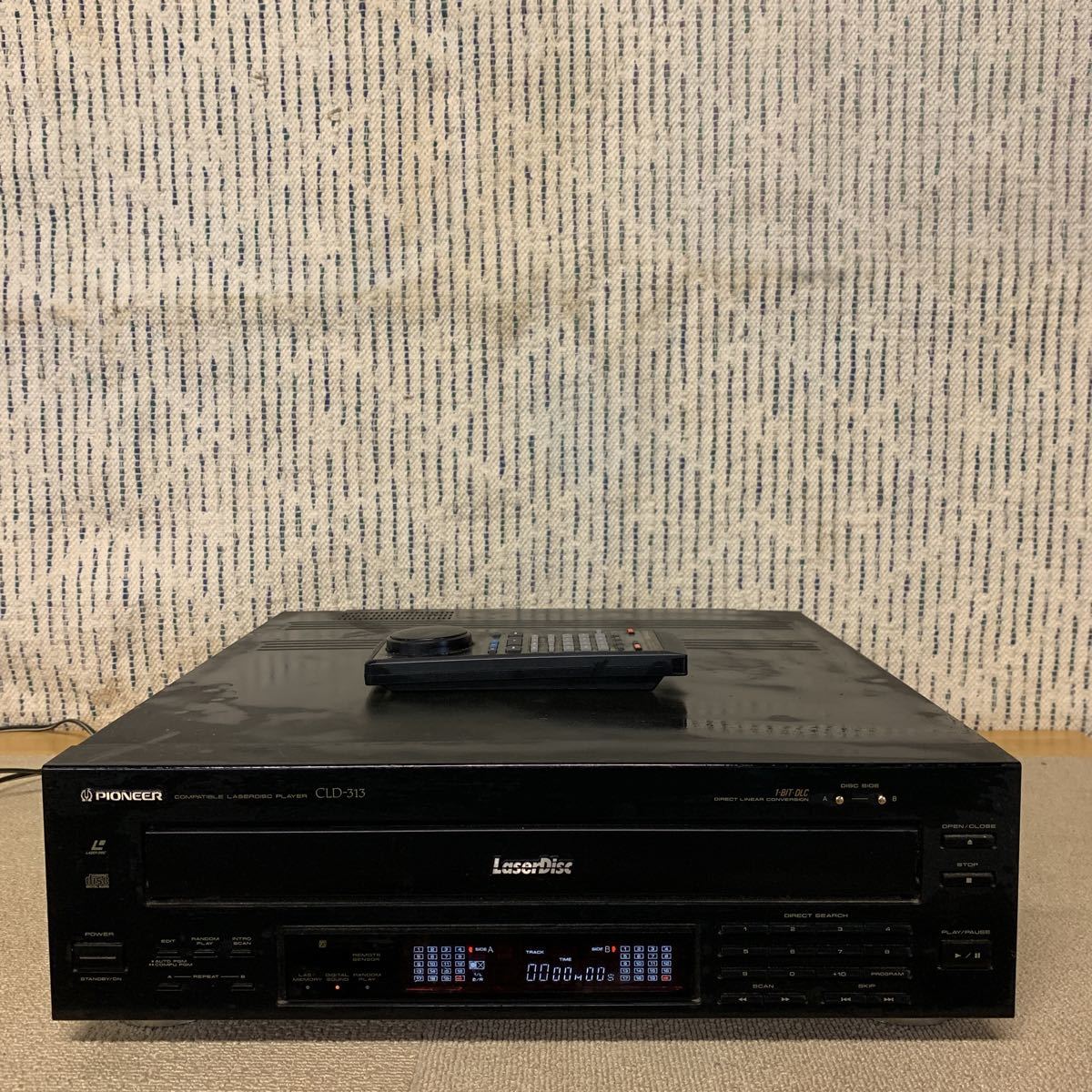 パイオニア CLD-313 LDプレイヤーPioneer リモコン付きの画像1