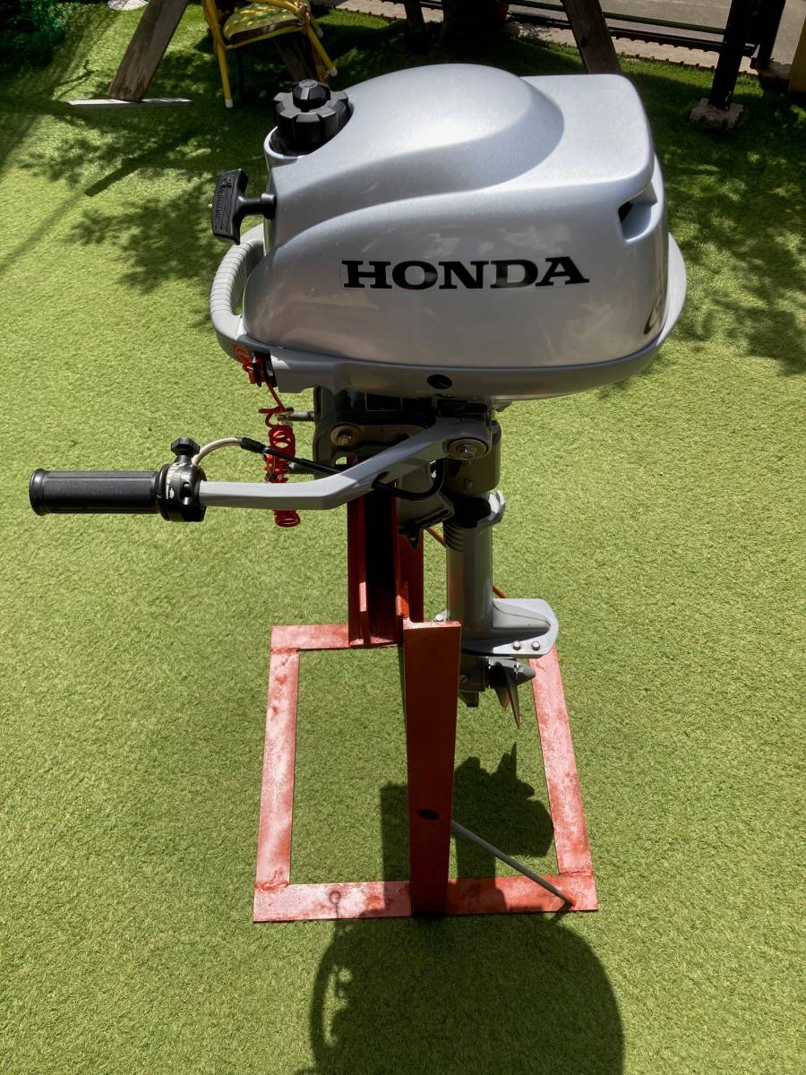 船外機 HONDA ホンダ2馬力 船外機 BZBF 国産 平成25年6 船外機 HONDA ホンダ2馬力 船外機 BZBF 国産 平成25年6