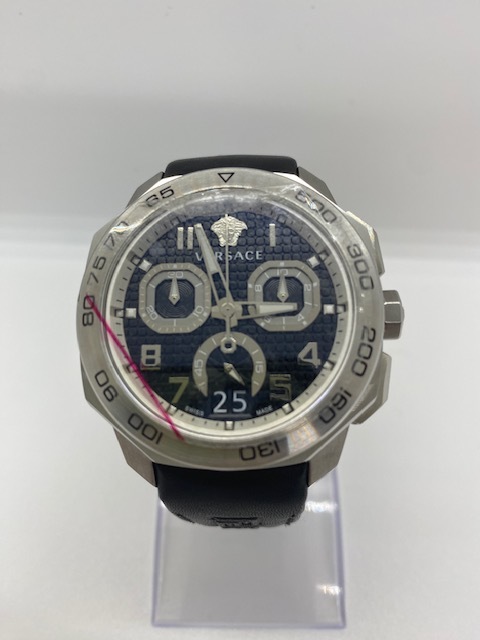 Versace メンズ VQC010015 DYLOS クロノ アナログディスプレイ スイスクオーツ ブラック 腕時計 ヴェルサーチ　新品_画像1