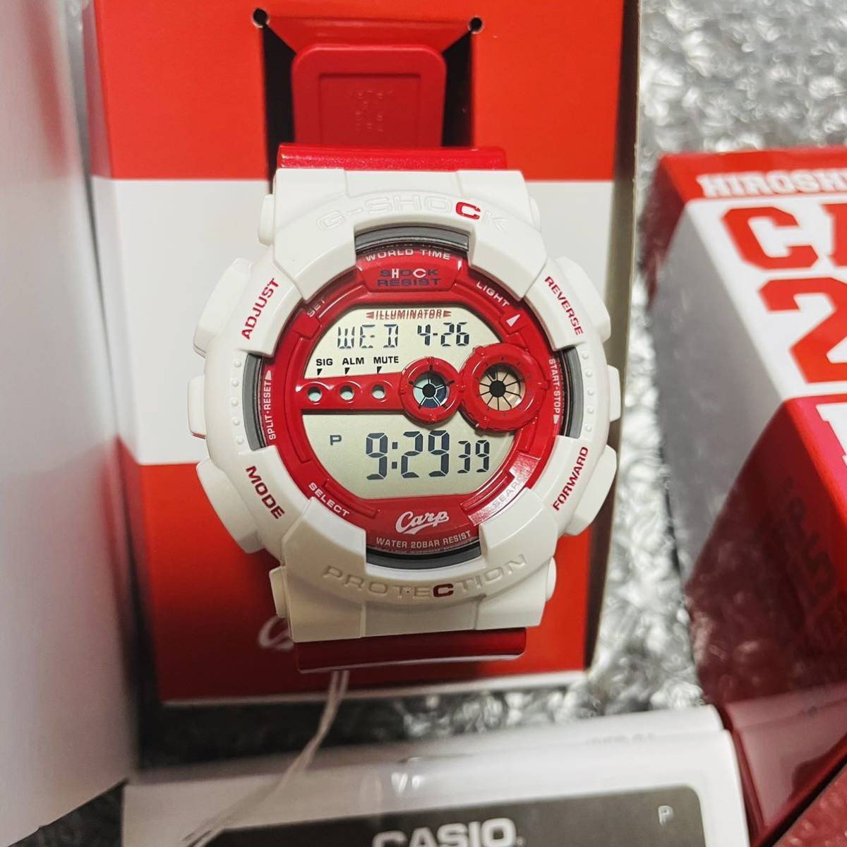 【未使用】1000個限定 G-SHOCK 2015年　広島カープ コラボ 腕時計　タグ付き　Gショック　カープ　即納　CASIO カシオ_画像2