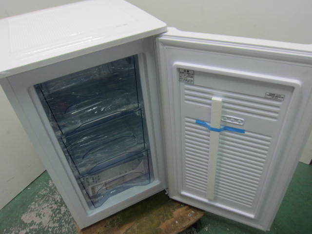 未使用 アイリスオーヤマ IUSD-6B-W 60L 引出3段フリーザー 冷凍