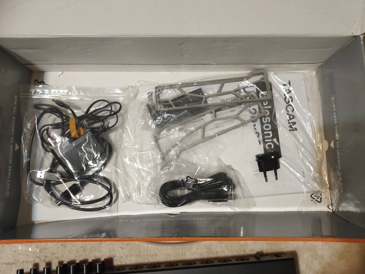 タスカム TASCAM Celesonic US-20x20 usbオーディオインターフェース
