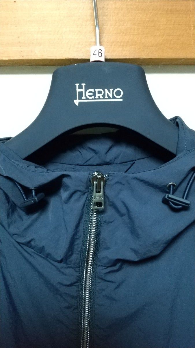 在庫あり】 HERNO ヘルノ ウルトラ ライト ナイロン ジップ フーディー