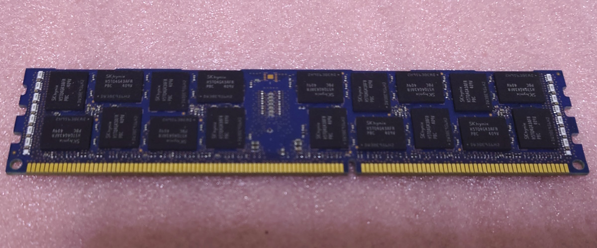 ◇SK hynix HMT42GR7AFR4C-PB - PC3-12800R/DDR3-1600 ECC REG/Registered 240Pin DDR3 RDIMM 16GB 動作品の画像2