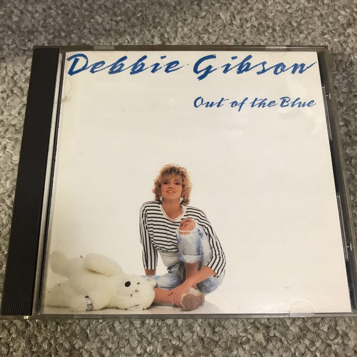 OUT OF THE BLUE／DEBBIE GIBSON_画像1