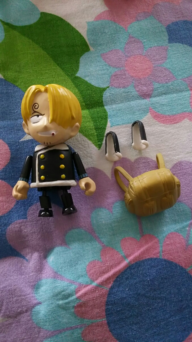 一件★ONEPIECE手和腿移動裝扮圖3吉祥物★Luffy Sanji Chopper★娛樂項目使用 原文:ワンピース★ONEPIECE 手足が動く 着せ替え フィギュアマスコット 3体★ルフィ サンジ チョッパー★アミューズメント商品 ユーズド