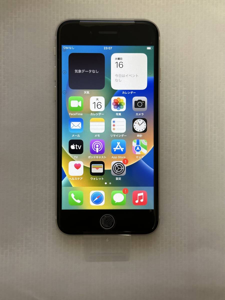 ほぼ新品】iPhone SE第3世代 スターライト 64GB au版(◯)SIMフリー