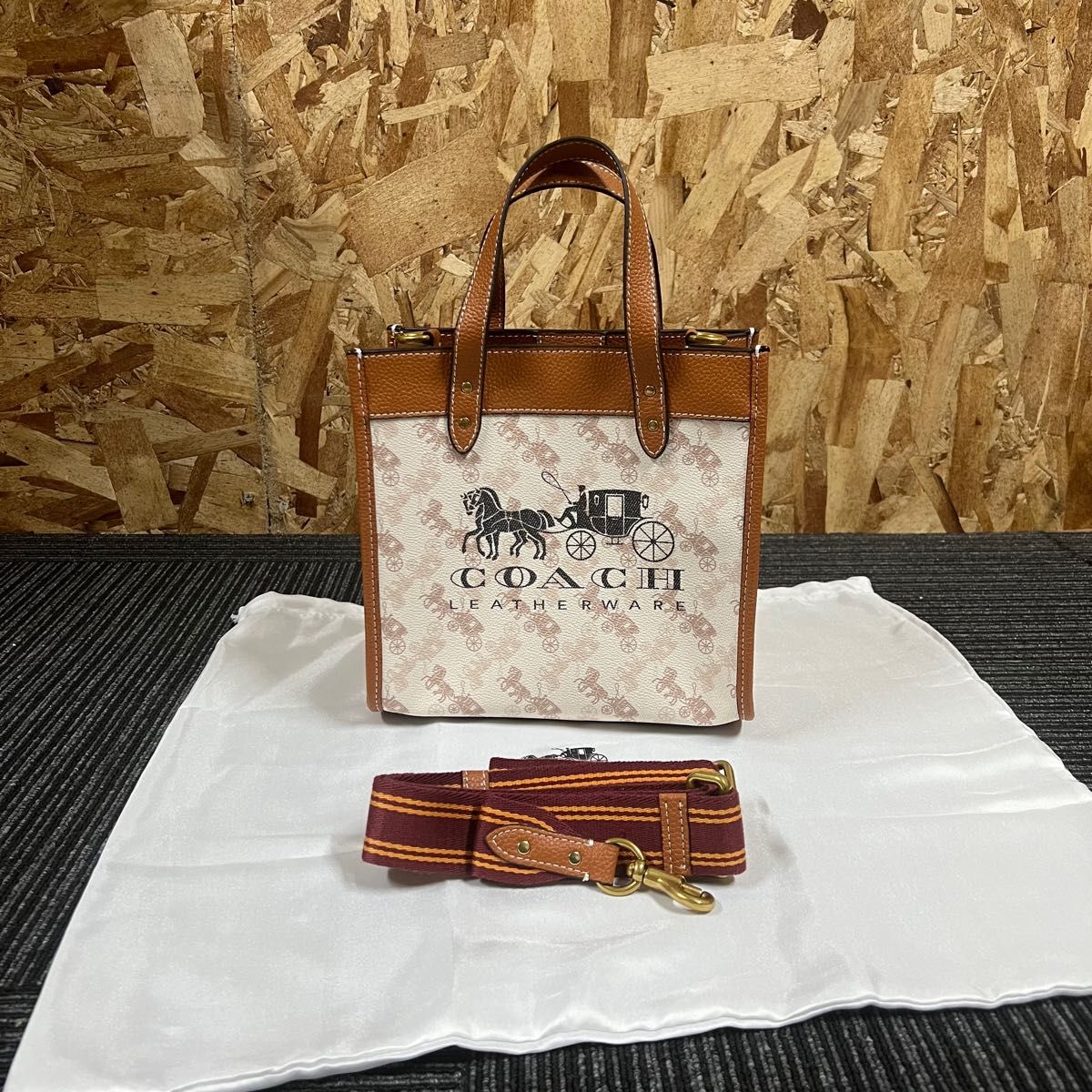 coach コーチ デンプシートート 22 ホース ホワイト 2way トートバッグ