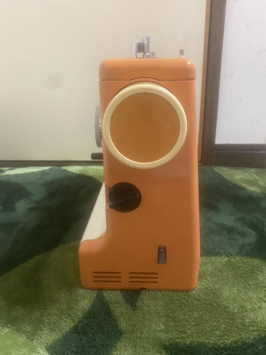 JAGUAR MATE 通電確認済みミシン 中古品_画像4