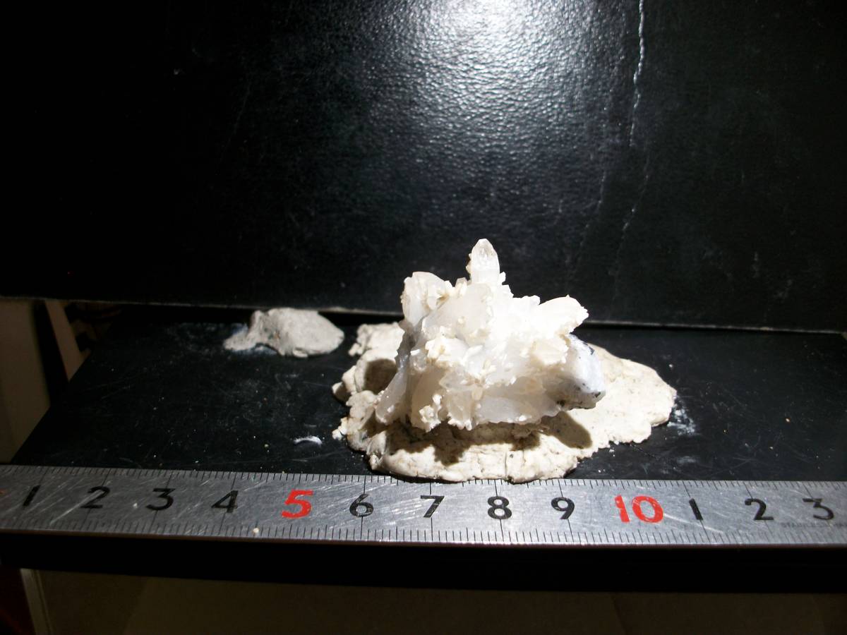 外国産鉱物 犬牙状 カルサイト 方解石 水晶 クラスター クォーツ 閃亜鉛鉱 スファレライト 定型外発送の画像2