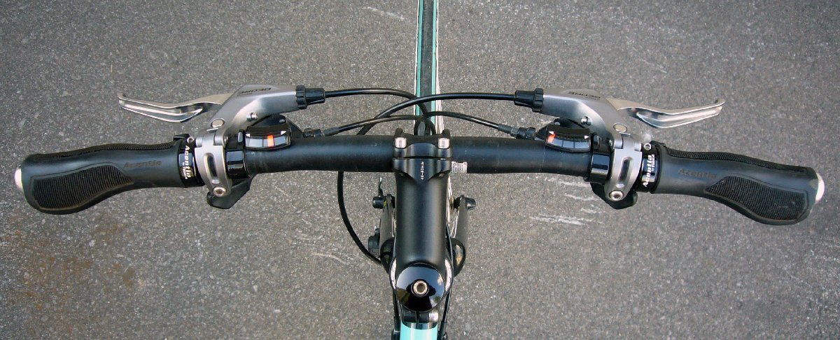 ☆Bianchi ビアンキ クロスバイク フラットバーロードバイク 700×23C