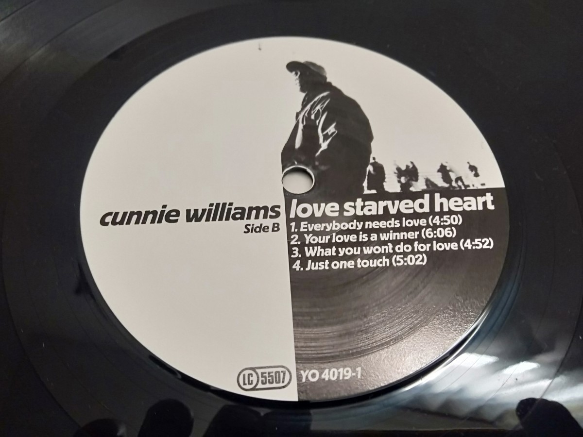 美品 ドイツオリジナルONLY cunnie williams LOVE STARVED HEART UKソウル NEO SOUL 限界値下げ acid jazz_画像4