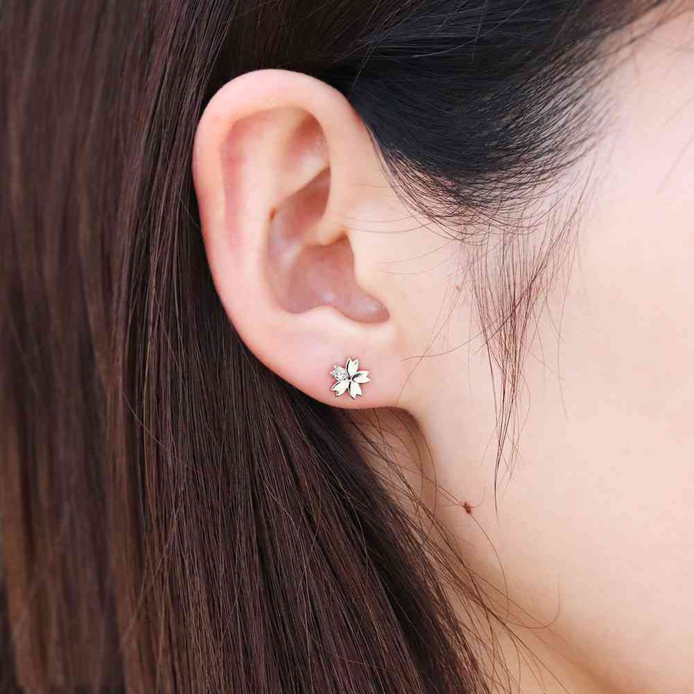 当店一番人気】 人気 さくら 桜 ダイヤモンド レディース ピアス 10金