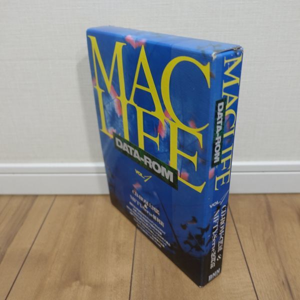 MAC LIFE DATA-ROM VOL.1 CD-ROM大図鑑&NIFTY-Serve便利箱_画像2