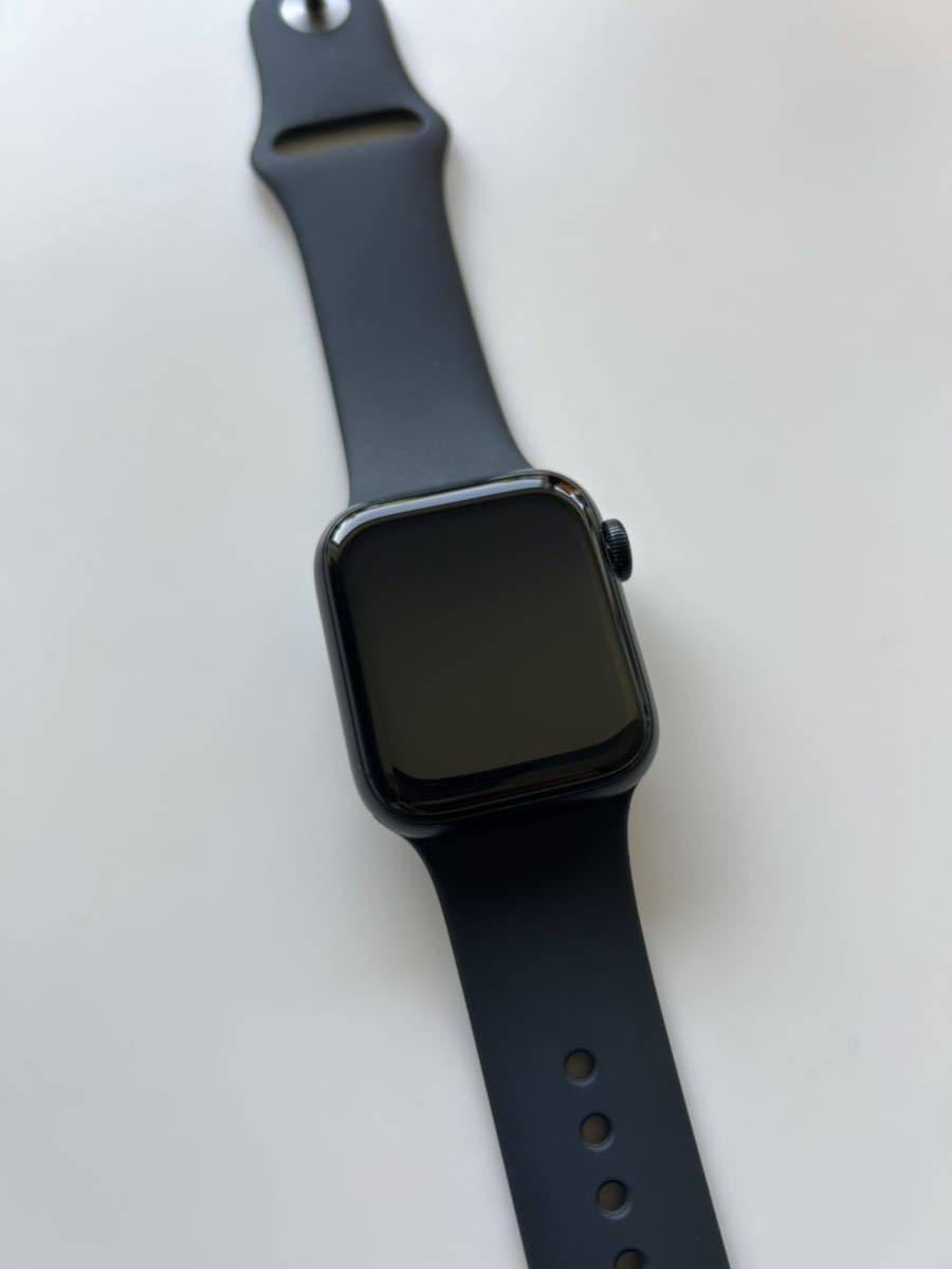 Apple Watch SE 第2世代 GPSモデル 40mm ミッドナイトアルミニウム