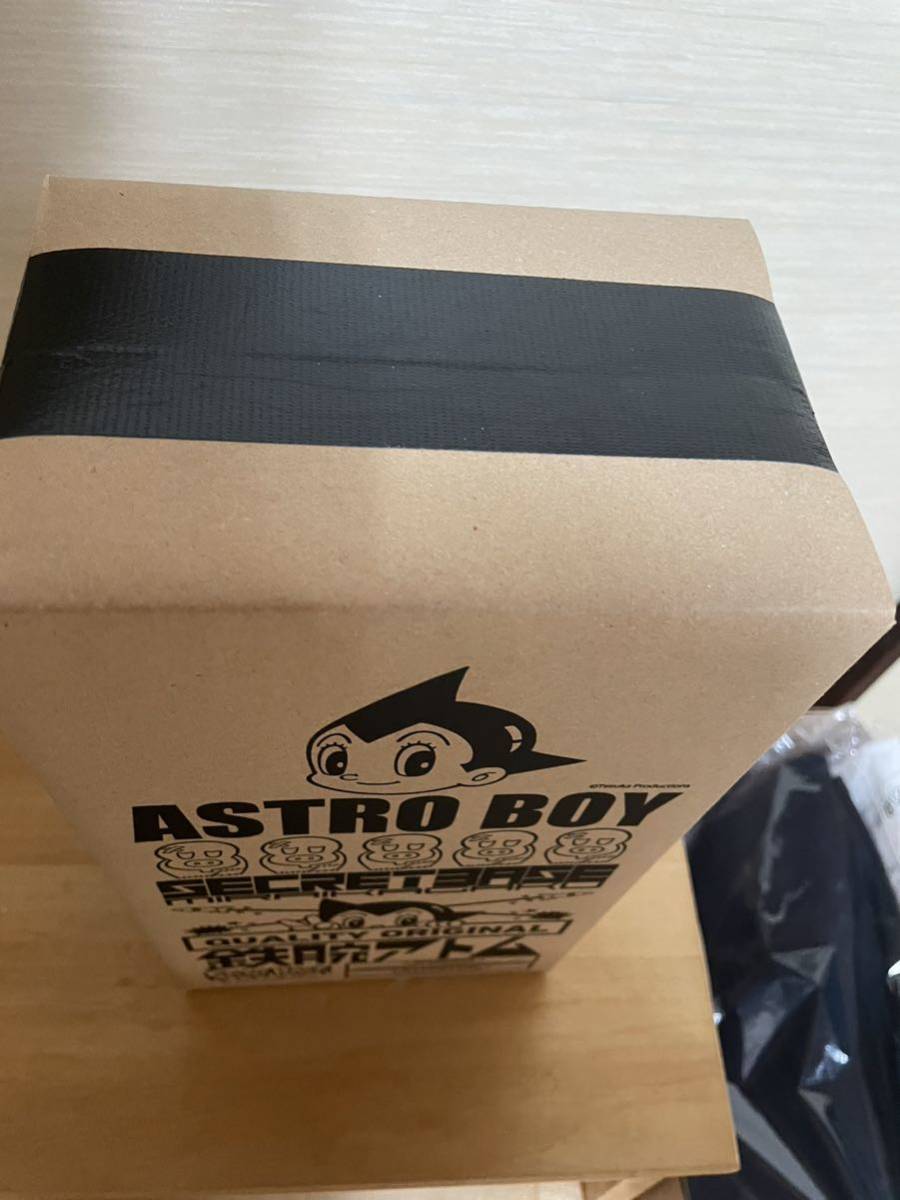 送料無料☆新品未開封☆SECRETBASE Middle Scale Astro Boy G.I.D Full color Ver. 鉄腕アトム　マジンガー_画像4