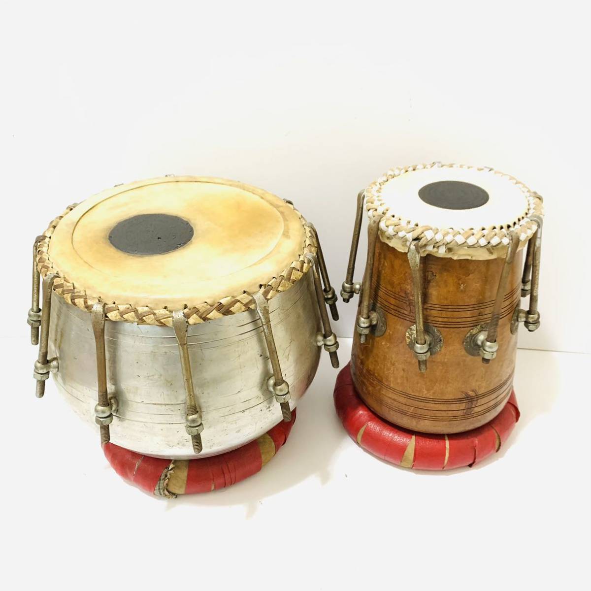 Y4979 タブラ＆バヤ 打楽器 インド 民族楽器 台座付き 中古 送料無料