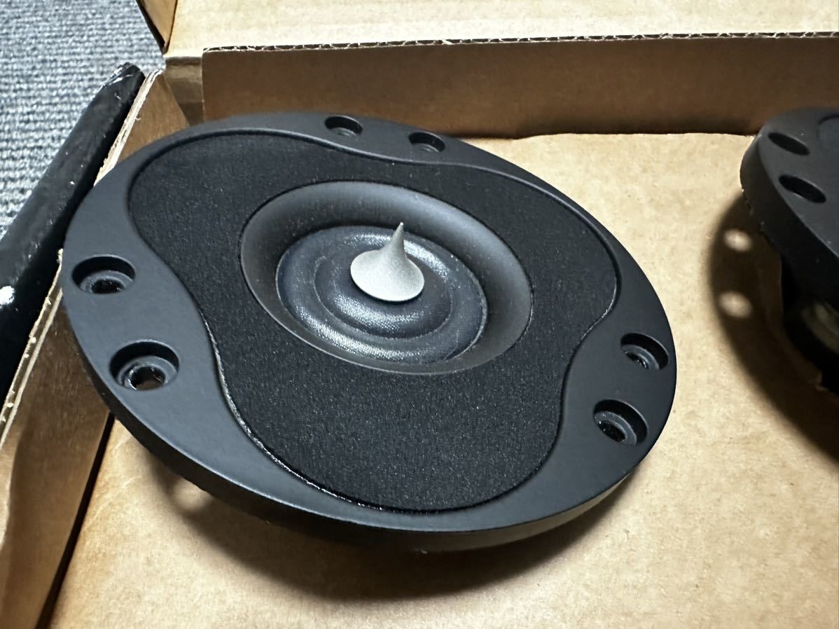 Yahoo!オークション - 【良品】Scan-Speak Illuminator R3004 Yahoo!オークション - 【良品】Scan-Speak Illuminator R3004