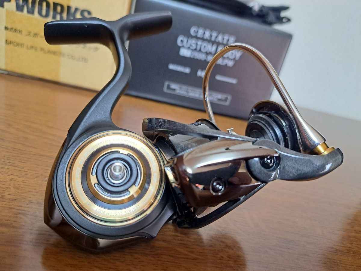 500台限定 ダイワSLP WORKS19セルテートカスタムボディLT2500―XH 500台限定 ダイワSLP WORKS19セルテートカスタムボディLT2500―XH