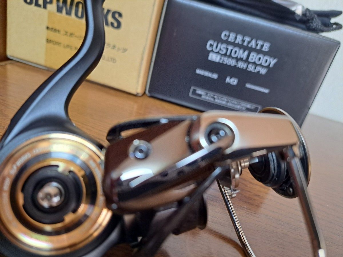 500台限定 ダイワSLP WORKS19セルテートカスタムボディLT2500―XH 500台限定 ダイワSLP WORKS19セルテートカスタムボディLT2500―XH