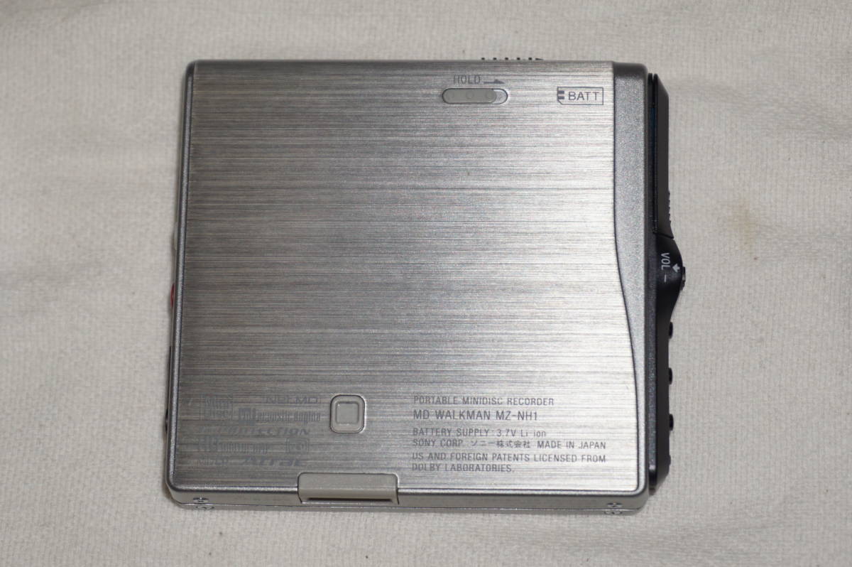 ☆ SONY ソニー ☆ 録音・再生可 Hi-MD MD ウォークマン Walkman 付属