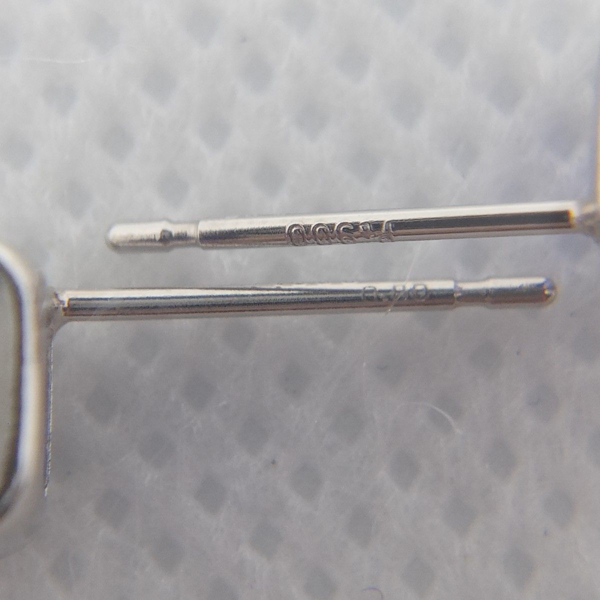 PT900 タンザナイトピアス 新品、未使用 鑑別書