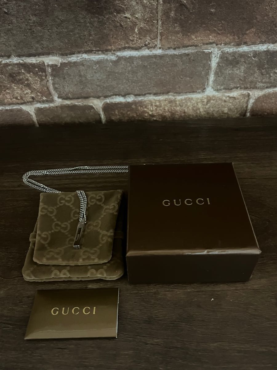 GUCCI ネックレス Gマーク