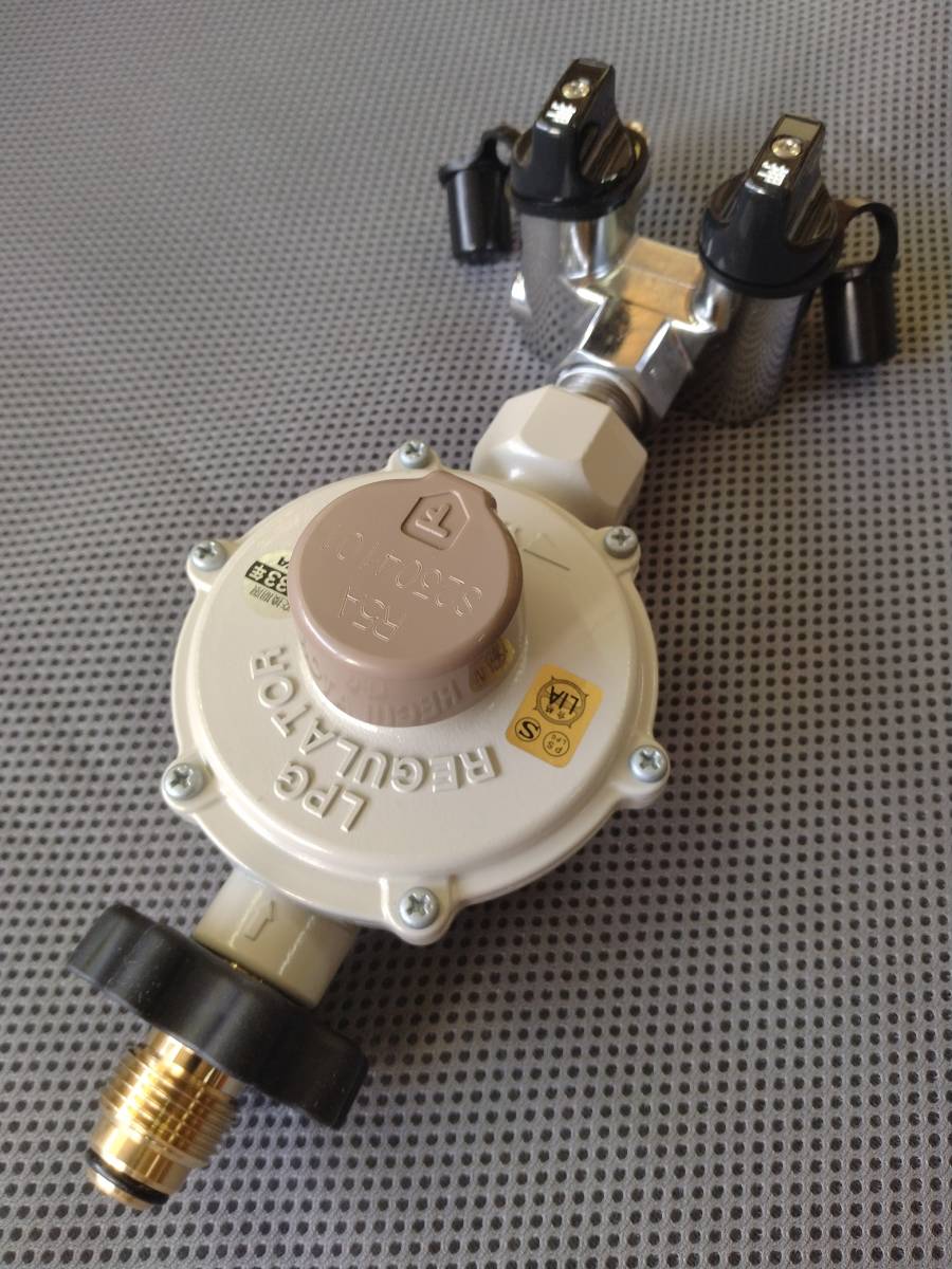 新品 未使用 8k容器 ボンベ 元栓付き LPガス 調整器 LPG 新品 未使用 8k容器 ボンベ 元栓付き LPガス 調整器 LPG