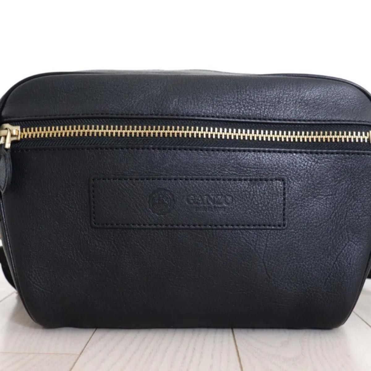 美品 GANZO ガンゾ 7QS-H ミニ ショルダー バッグ レザー|Yahoo 美品 GANZO ガンゾ 7QS-H ミニ ショルダー バッグ レザー|Yahoo