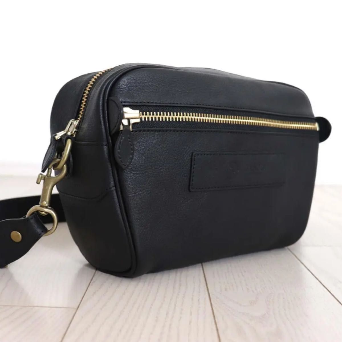 美品 GANZO ガンゾ 7QS-H ミニ ショルダー バッグ レザー|Yahoo 美品 GANZO ガンゾ 7QS-H ミニ ショルダー バッグ レザー|Yahoo