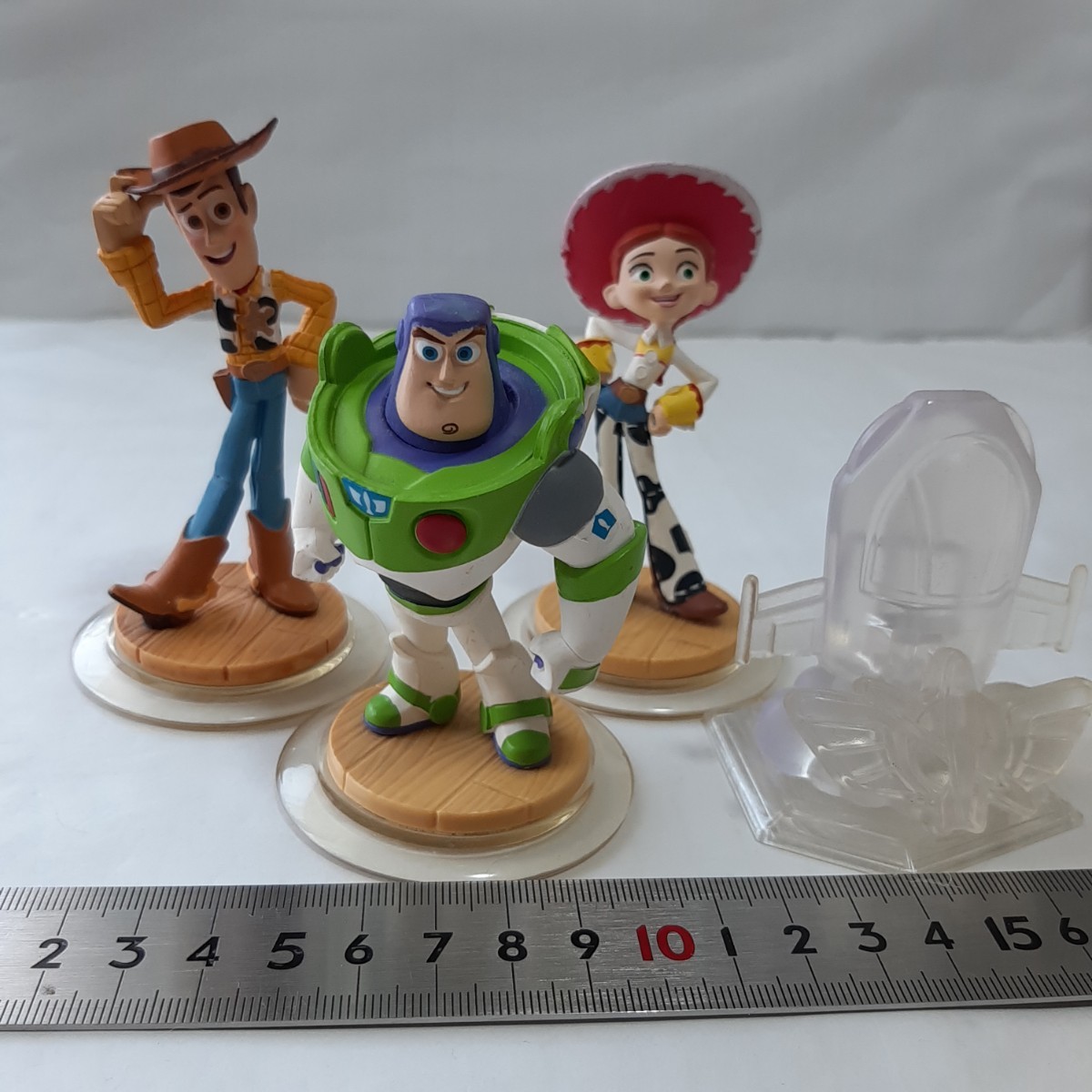 トイストーリー ウッディ バズ ジェシー ディズニーインフィニティ Disney Infinity フィギュア TOYS amiibo 風 ゲーム