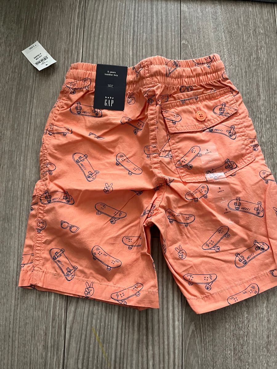 新品タグ付き　Baby gap 男の子用　ハーフパンツ　夏用　110cm 定価3,690円 ショートパンツ　半ズボン