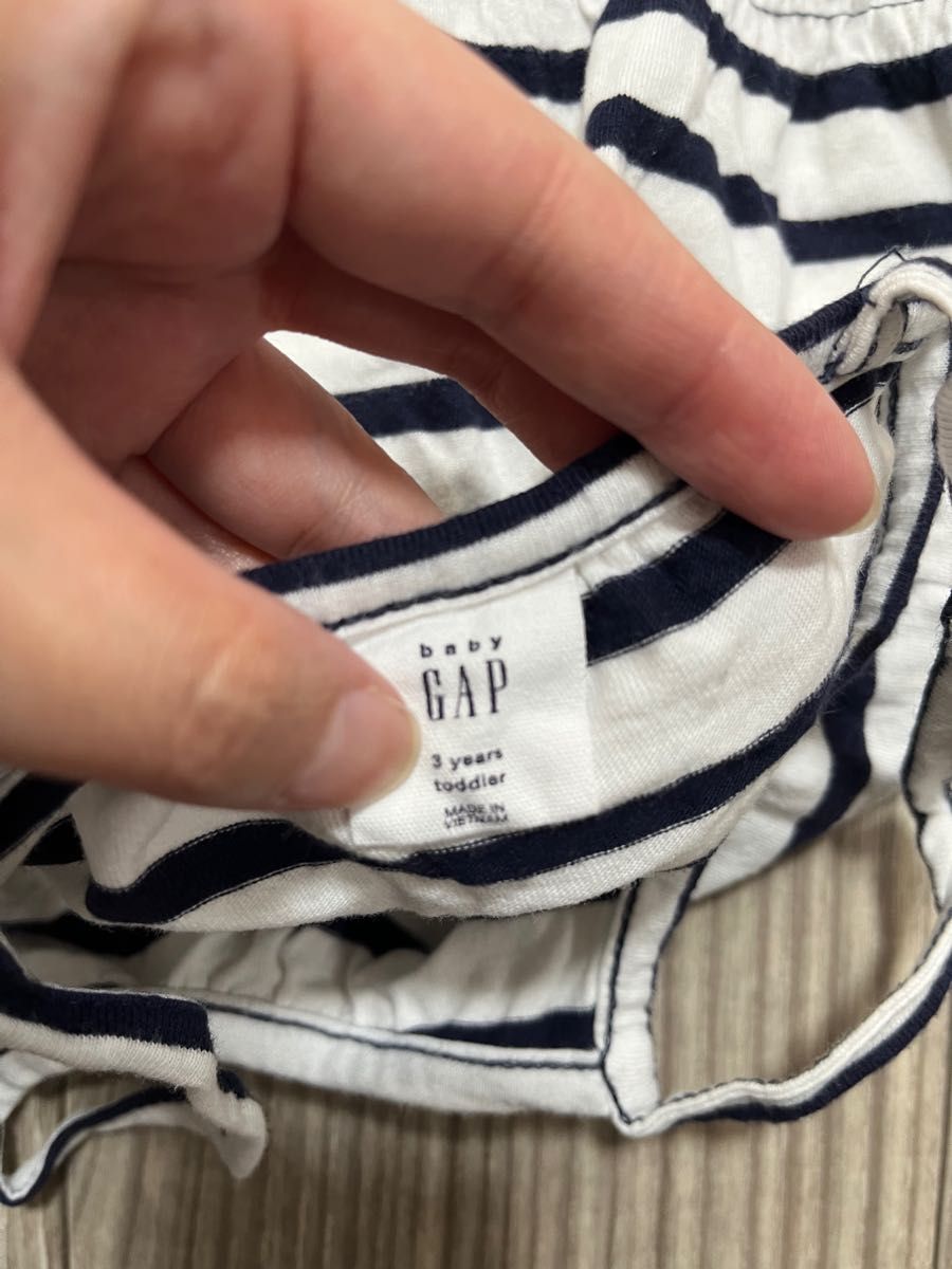 BABY GAP ショート オールインワン 夏用 3歳 女の子 子供服 ボーダー