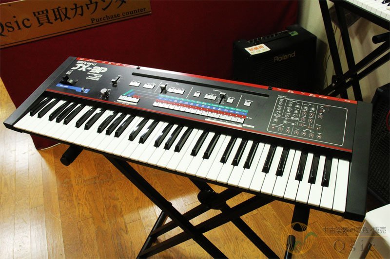 [中古] Roland JX-3P Roland初のMIDI対応シンセサイザー/パッド系サウンドが◎/ハードケース付き [QJ211]