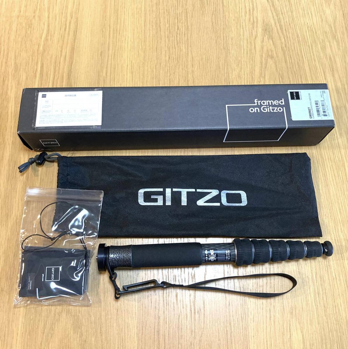 激安ブランド GITZO GM2562T ジッツォ ジッツオ カーボン一脚2型6段トラベラー 一脚 保証書(店名あり・購入年月日記入なし) 雲台、プレート 激安ブランド GITZO GM2562T ジッツォ ジッツオ カーボン一脚2型6段トラベラー 一脚 保証書(店名あり・購入年月日記入なし) 雲台、プレート