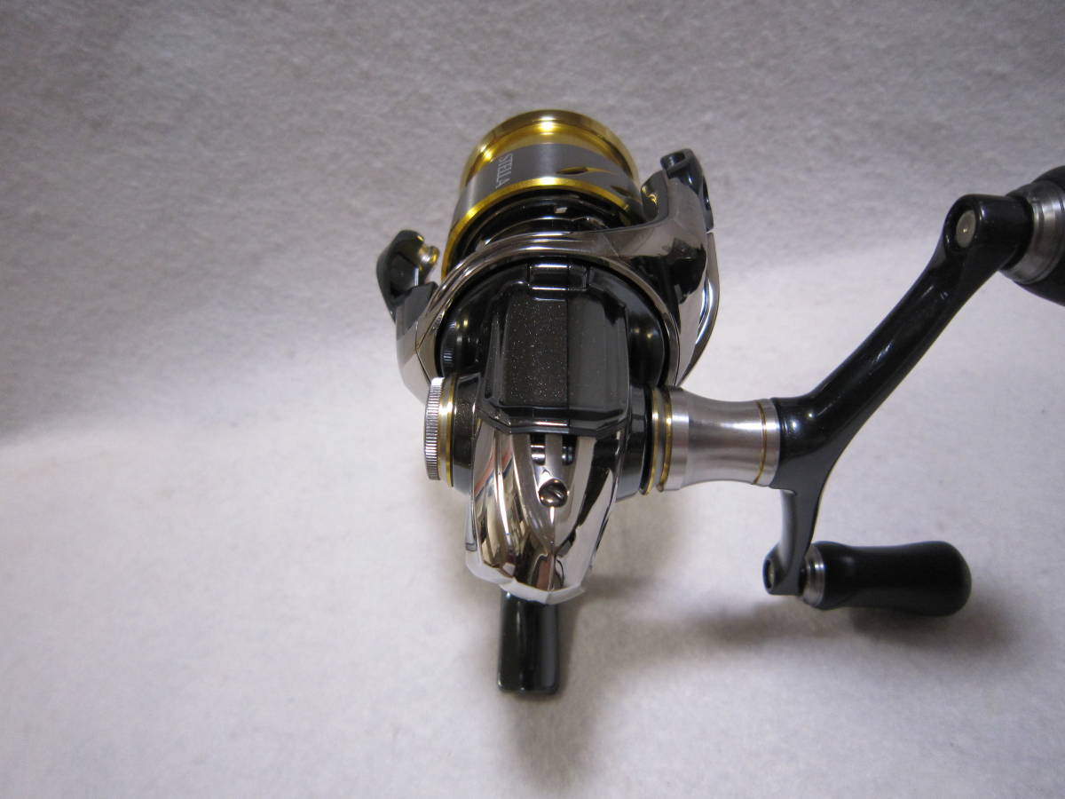 美品☆シマノ 14 ステラ C3000SDH☆SHIMANO 14 STELLA C3000SDH