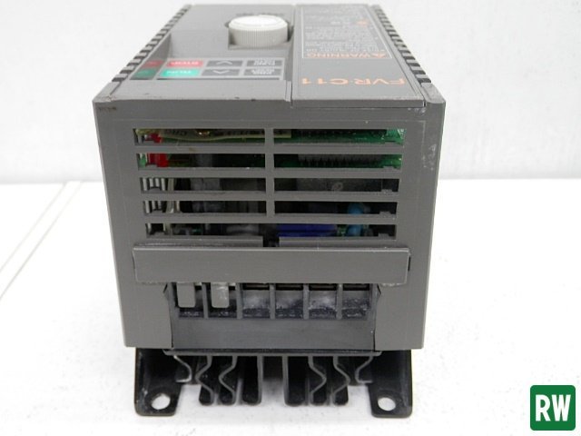 インバータ 富士電機/FUJI FVR0.4C11S-2 AC200V 0.4KW 動作確認済 配電用品 DIY [4]_画像6