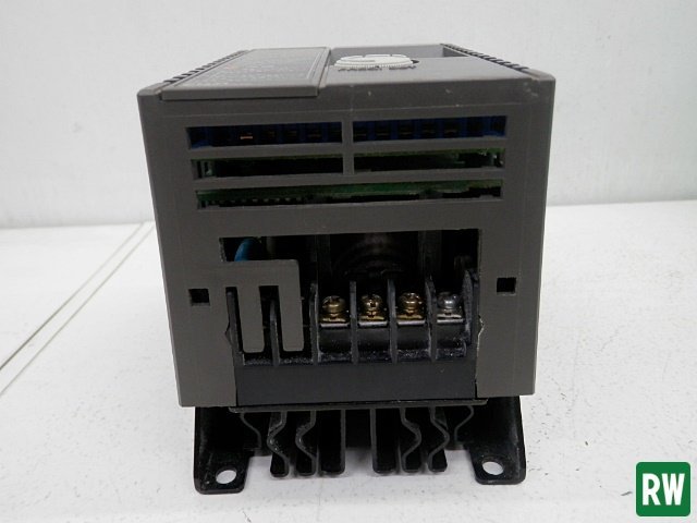 インバータ 富士電機/FUJI FVR0.4C11S-2 AC200V 0.4KW 動作確認済 配電用品 DIY [4]_画像7