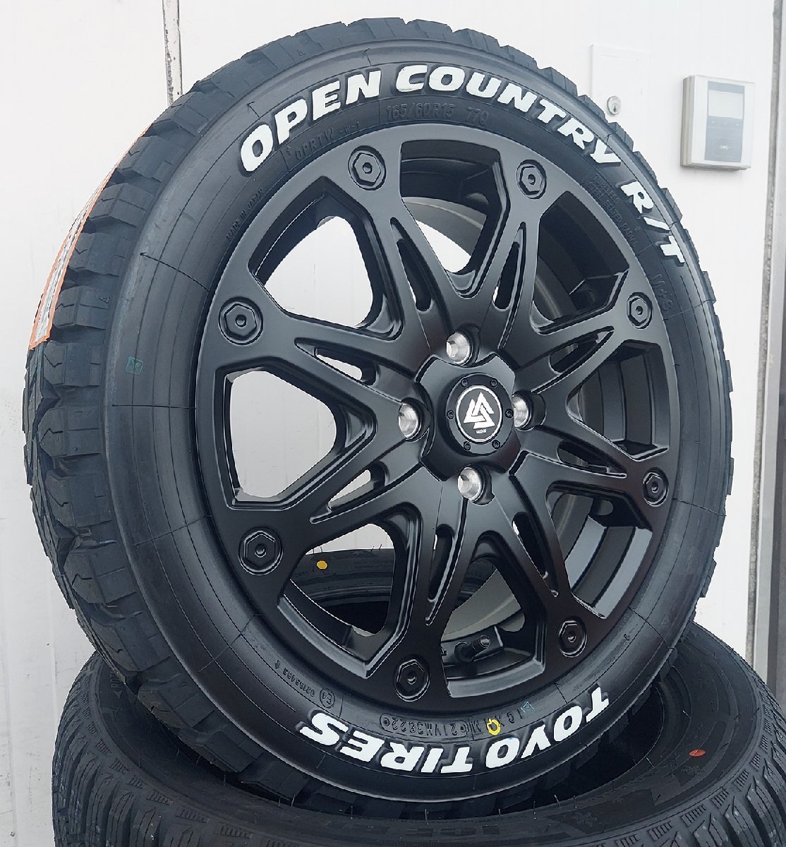 タフト スペーシアギア デリカミニ トーヨー オープンカントリー R/T 165/65R15 タイヤホイール 16インチ ホワイトレター_画像4