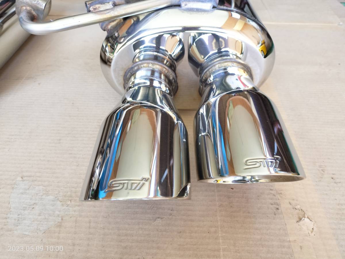 STIパフォーマンスマフラー WRX STI S4 VAB VAG ST44300VV030 STIパフォーマンスマフラー WRX STI S4 VAB VAG ST44300VV030