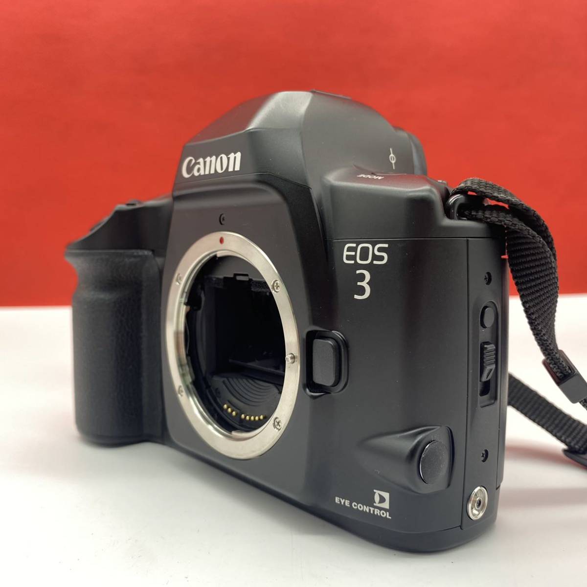 ◇A Canon EOS 3 フィルムカメラ 一眼レフカメラ ボディ 通電確認済み