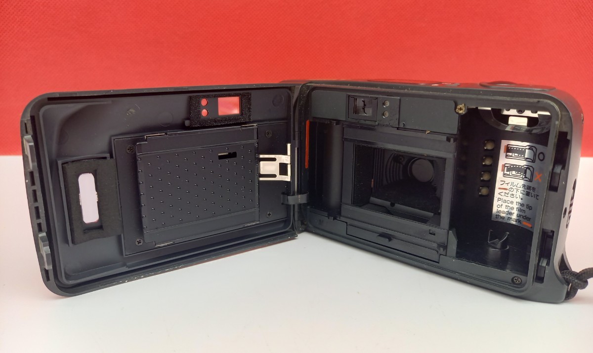□A KYOCERA SlimT Tessar 3.5/35 コンパクトカメラ 動作確認済