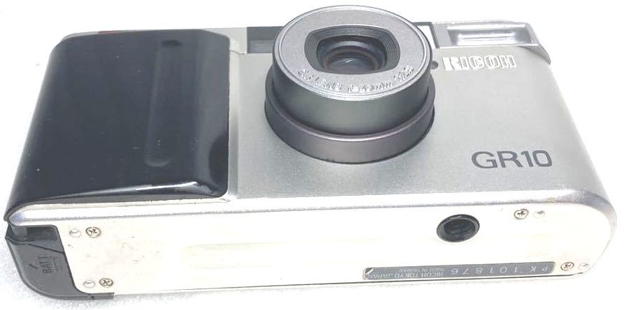 ☆かなり綺麗・動作確認済☆Ricoh GR10 リコーコンパクトフィルム