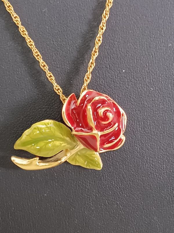 1117-006　中古★宝石 ジュエリー jewelry ファッション　デザイン　ゴールド　ペンダント　薔薇　バラ　ネックレス　他_画像2