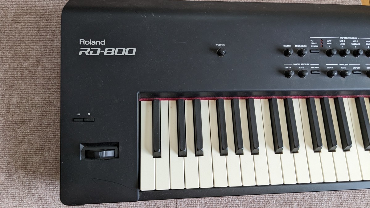 Roland RD-800 動作品 | normanhubbard.com