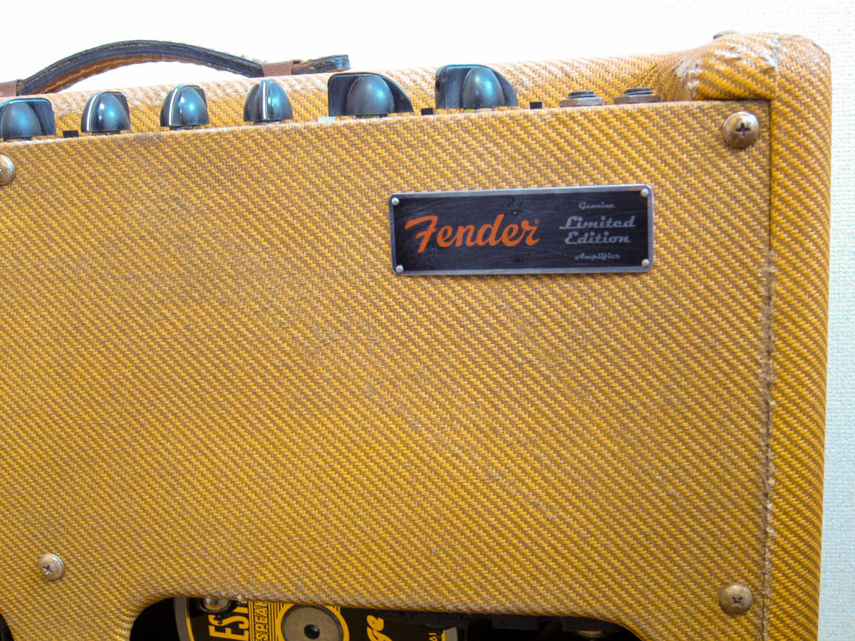 超貴重！50台限定【美品】Fender Hot Rod Deluxe Tweed Relic 40W レリック仕様Celestion VINTAGE30 【検索:Marshall Matchless Vox】_画像8