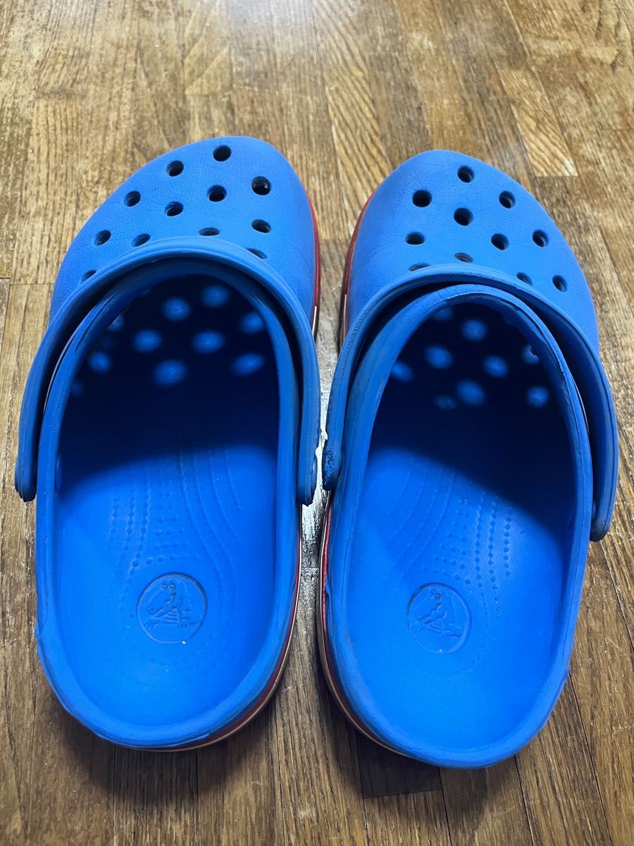 クロックス crocs クロックスサンダル 青　J3   21cm