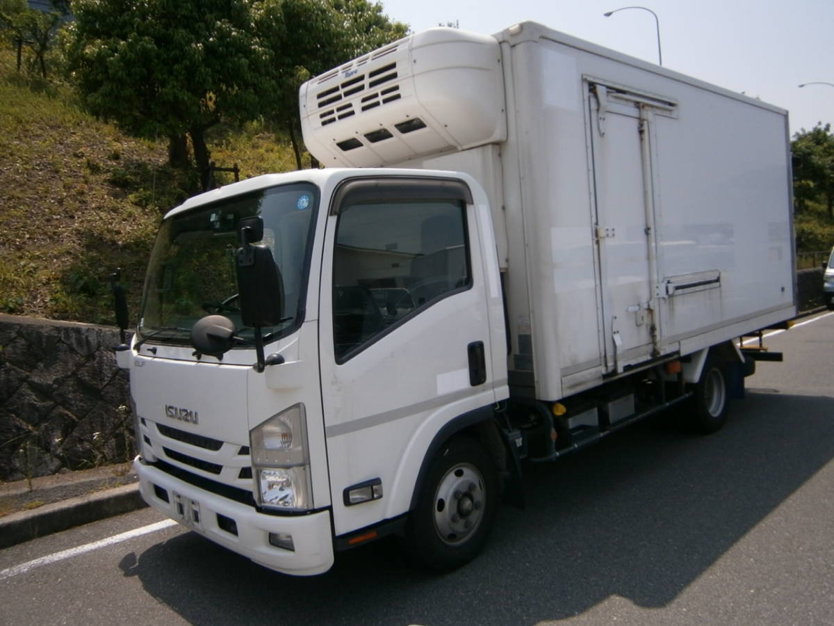 「H２９年式エルフ☆冷蔵・冷凍車☆2ｔワイドロング☆バックカメラ☆サイドドア☆AT☆４JJ１☆積載２０００ｋｇ☆ディーゼル車☆予備検査付」の画像1
